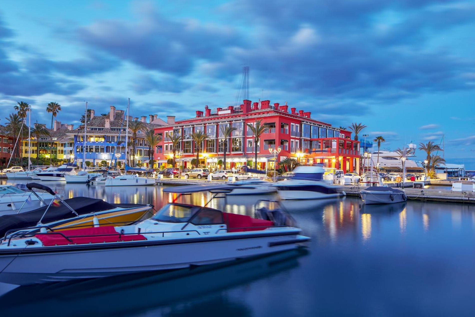 Hotel Mim Sotogrande Club Maritimo Экстерьер фото