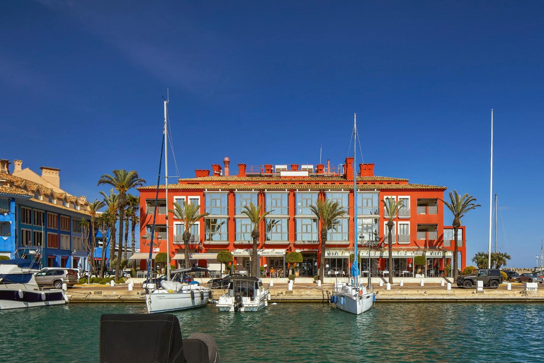 Hotel Mim Sotogrande Club Maritimo Экстерьер фото