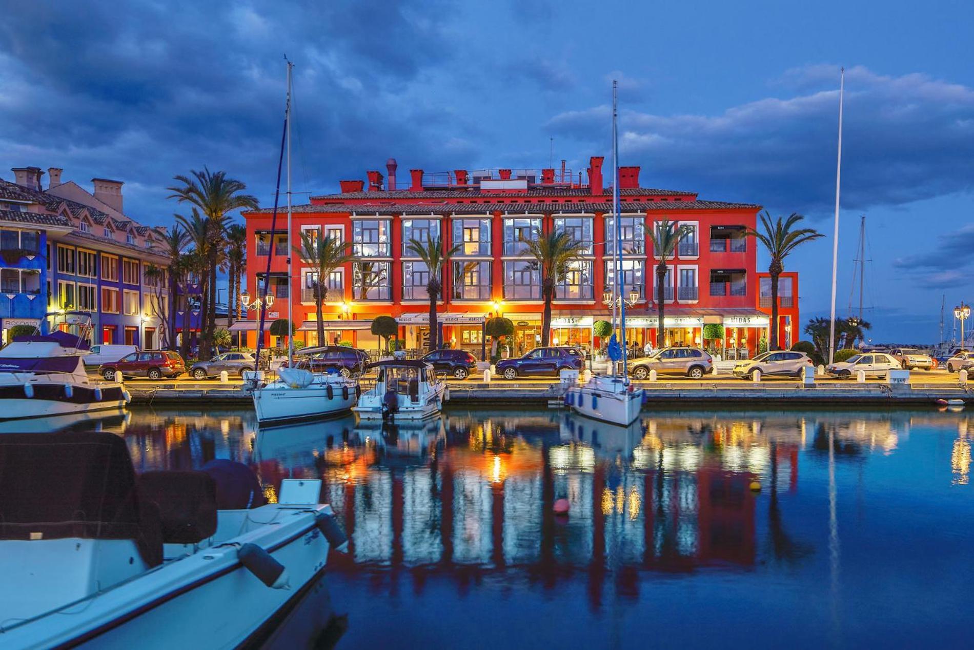 Hotel Mim Sotogrande Club Maritimo Экстерьер фото